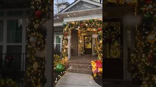 Christmas arch and porch decor🎄✨#christmasdecor #holidaydecor #porchdecor