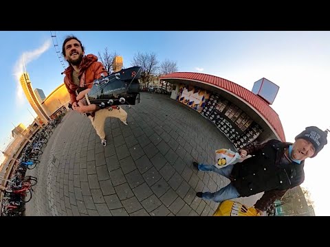 360° Blues Street Guitarist - Hidden Camera - Amazing reaction