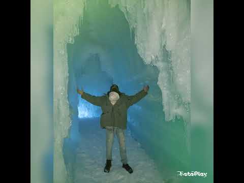 Lake George, NY #Icecastles #parentlife