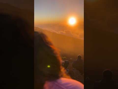 Watching sunset 10000ft up on Haleakala mountain summit #shorts #travelvlog #hawaii