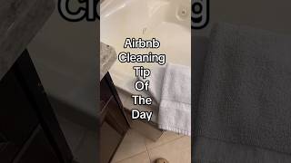 Avoid a negative Airbnb Review by doing THIS!😱#airbnbtips #airbnb #airbnbcleaning #cleaningtips