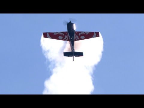 World aerobatic champion Florent Oddon's amazing solo display | Air Legend 2024