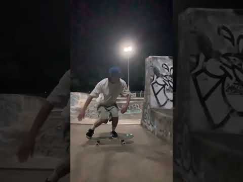 適嘉 - Ollie up the Ledge 慢動作