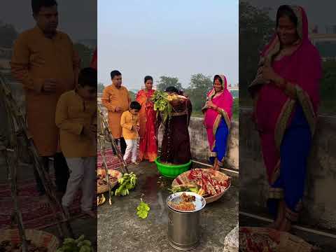 Chhath Puja mai Surya Dev ko Arg diya. #viralvideo #hindufestival #chhath #festival