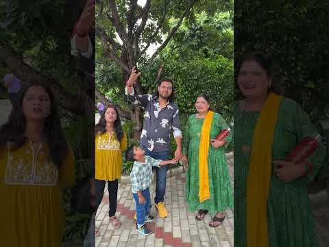 Dadi aur family ke sath Vrindavan Baanke Bihari Mandir Ghume Ayaan 😍❤️🚩 #cute #family #love