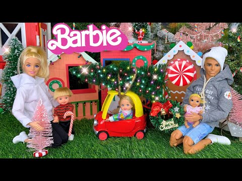 Barbie & Ken Doll Family Christmas Tree Shopping