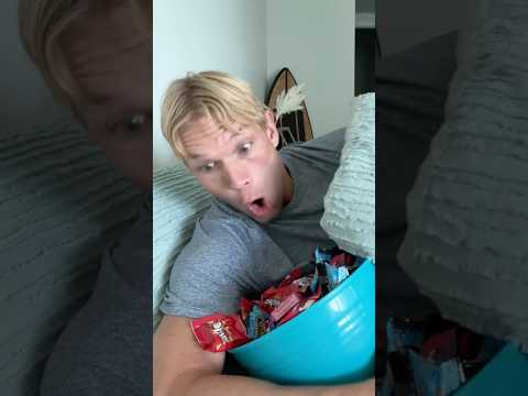 Hiding my Fiancés Halloween candy 🤣