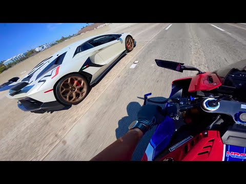 FIREBLADE MEETS LAMBORGHINI SVJ