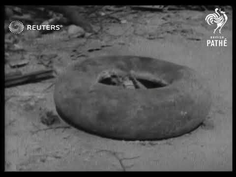 LONDON BLITZ SHOWS RAF HURT BERLIN Paramount again brings amazing pictures secured during ...(1941)