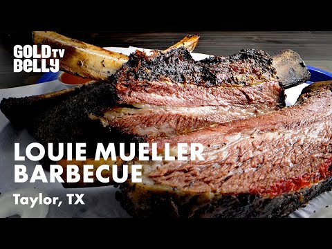 Watch Louie Mueller Barbecue's Pitmaster Prepare a Texas BBQ Meat Feast