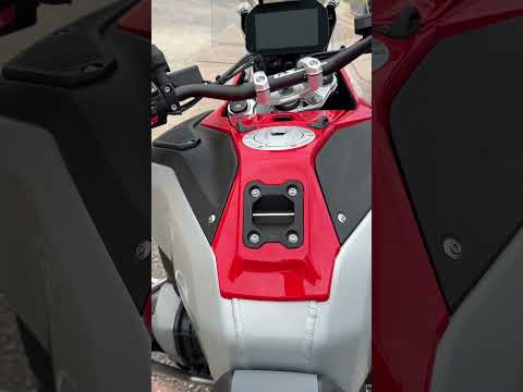 2025 BMW R 1300 GS Adventure RED Close Up Look & Feel