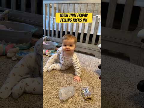 Happy Friday from our dancing baby! #baby #cutebaby #babyshorts #dance #momlife #love #friday