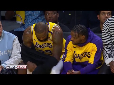 LeBron James mic’d up giving advice to Bronny before checking in together 👀