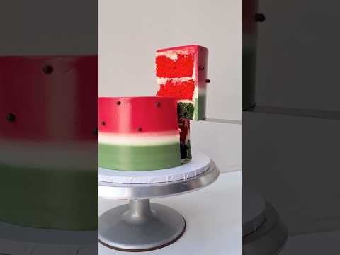 Watermelon Cake |Watermelon Cake decoration|Simple cake Decoration #cake #cakedecorating