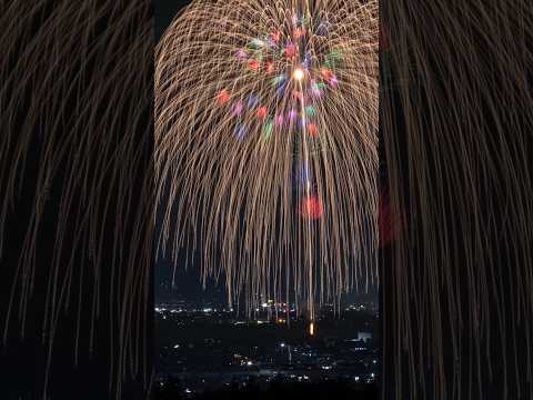 長岡に降り注ぐ正三尺玉 #長岡花火 #fireworks #shorts