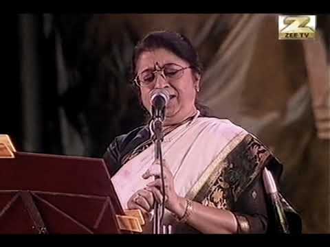 Jane Kyon Log Mohabbat  | Usha Mangeshkar Live | Lata Mangeshkar Live Hyderabad Concert