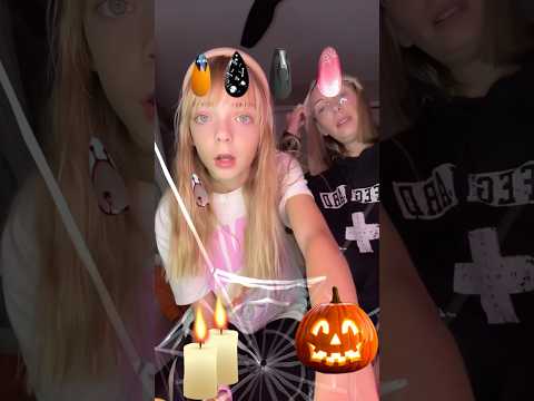 Halloween nails TikTok challenge #momdaughter #funny #tiktok #tiktoktrend