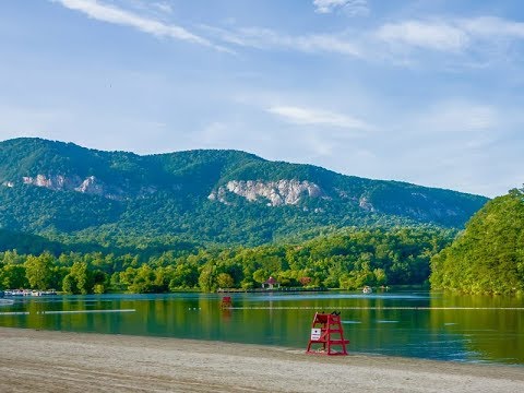 Visit the Home of Dirty Dancing at Lake Lure in North Carolina