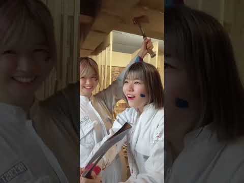 【ゆーり×難聴うさぎ】斧を投げてきた！🪓AXE THROWING【TikTok】