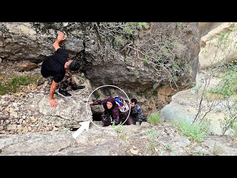 Returning home from a difficult path. Iranian nomadic family