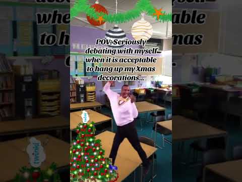 Teachers Be like This at Xmas