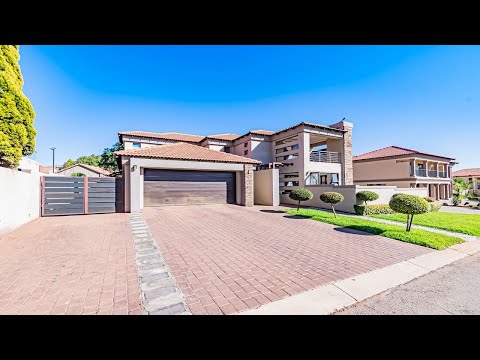 3 bedroom security estate home for sale in Monavoni | Pam Golding Properties