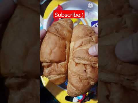 TREAT CROISSANTS || BRITANIA #Shorts #Viral #unwraping