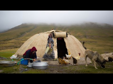 nomadic lifestyle in IRAN|Discover the nomad life hidden deep within the azerbijan mountains in iran