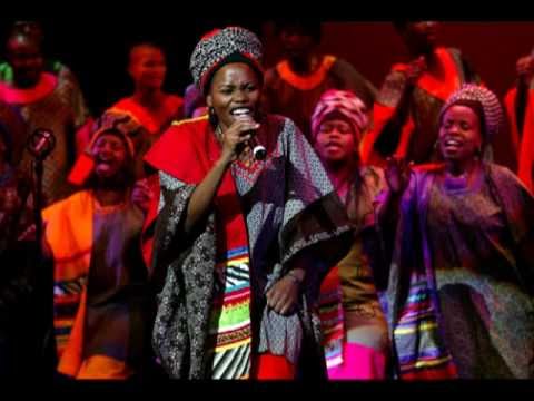 Soweto Gospel Choir - The Lion Sleeps Tonight