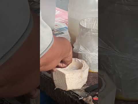 pagkayod ng buko pH street food  #satisfying #buko #streetfood #youtubeshorts @GatchieJr33