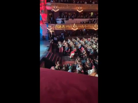 La REACCIÓN de BRONCANO a la ACTUACIÓN de LOS CHICHOS en los PREMIOS ONDAS