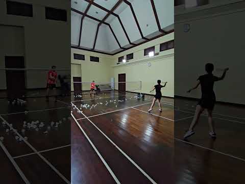 Fun Badminton #badminton #badmintonlovers #badmintonindonesia #badmintontraining #badmintonmania