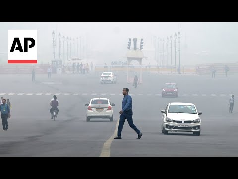 Thick smog shrouds New Delhi and other Asian cities