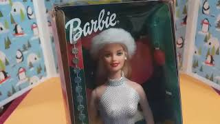 2001 "HOLIDAY EXCITEMENT" Barbie doll review (Friday October the 27th of 2023)