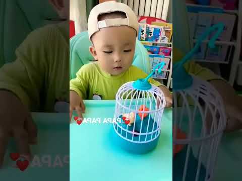 New viral baby saying papa with toys#viral #cutebaby #sayingpapa #shorts #ytshorts #baby