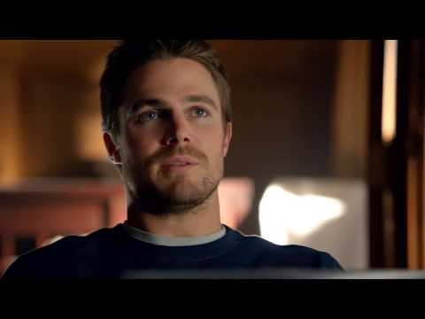 Arrow 1x05 - Oliver Asks Diggle to Go Out as The Hood/Batman Reference