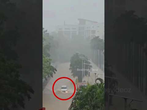 kochi flood 2024 |maruti ritz car vs flooded road #shorts