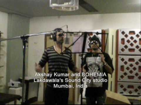 Akshay Kumar & BOHEMIA hanging out and working in the studio (Rare Video)