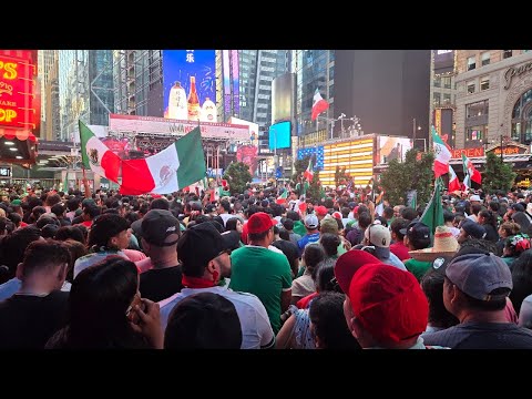 🇲🇽 MEXICAN Celebration NYC LIVE Celebración del Grito de Independencia de México EN VIVO de N York