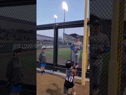 Carson catching his first College baseball. #TCU #UCLA #ncaabaseball