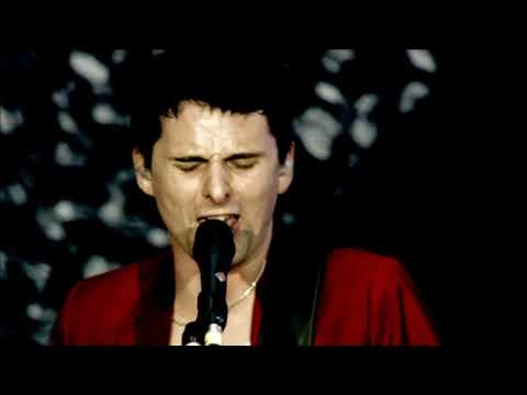 Muse - Live At Wembley Stadium 2007 (Full Concert Film)