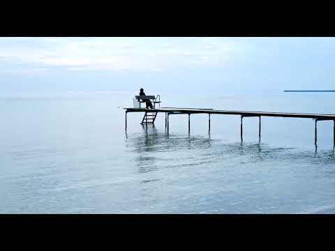 Silver Day by the Sea, part 1 - peaceful, gentle and beautiful, original 4K piano & video