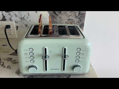 RETRO LOOK | MODERN FEATURES | BUYDEEM 4-Slice Toaster