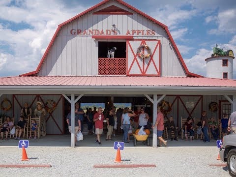 Celebrate Fall at Grandad's Apples N' Such in North Carolina