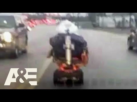 Elderly Woman on Mobility Scooter GETS ON THE HIGHWAY! | Road Wars | A&E