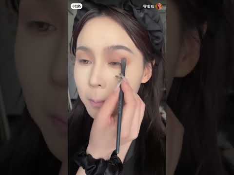 Sexy Asian Babe × Makeup Transformation