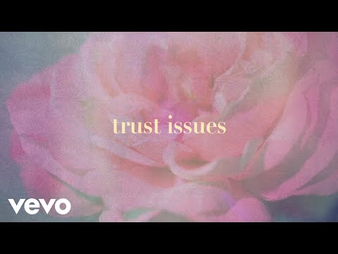 Carly Pearce - trust issues (Lyric Video)