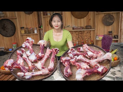 Cook delicious hot beef bone hot pot, Country food, Lunch with my two daughters