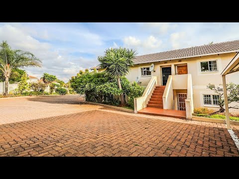 2 bedroom apartment for sale in Sterrewag | Pam Golding Properties