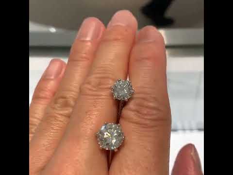 Thursday Retail Therapy | Engagement Ring Shopping